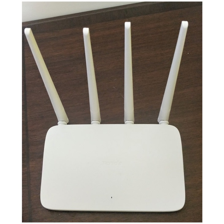 Tenda F6 Wireless Wi-Fi Router
